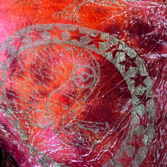 ✨THE PEOPLE OF THE LABYRINTHS✨ Huge Custom Comforter! 8ft x11ft Reversible - Picture 7 of 14